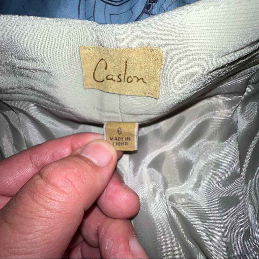 Caslon Women's Classic Blazer and Pants Suit Set - Picture 8 of 16